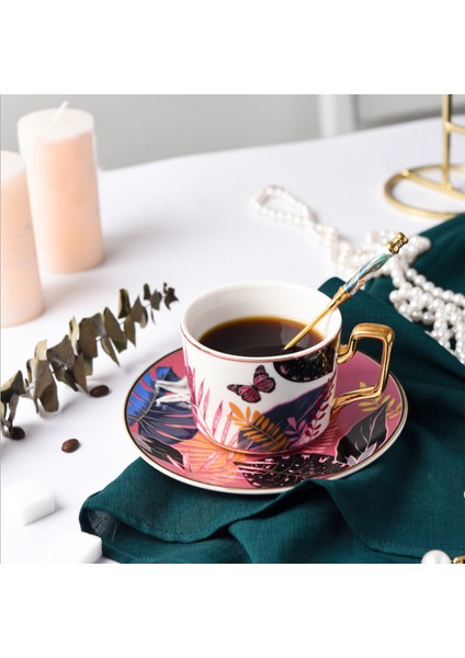 Seramik Lüks Kupası Avrupa Tarzı Öğleden Sonra Çay Yeniden Kullanılabilir Çevre Dostu Mate Kupası Ve Tabağı Seyahat Tazas De Cafe Drinkware 50 | Teacup Tabak Setleri (Yurt Dışından)