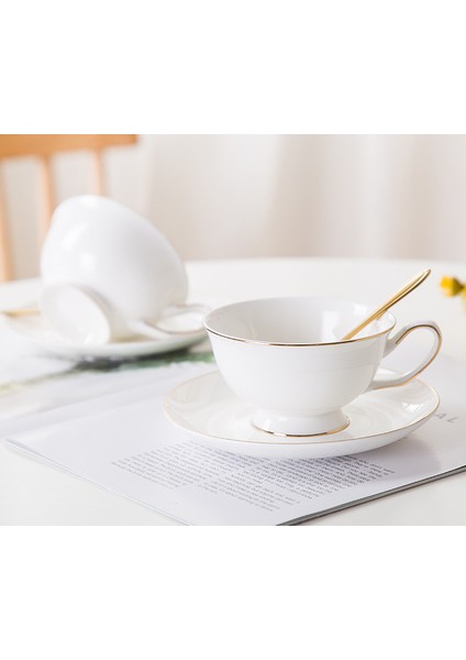 Avrupa Tarzı Modern Yaratıcı Seramik Kahve Fincanı Set Lüks Kemik Çini Öğleden Sonra Çay Kupası Beyaz Kaffeetasse Mutfak Ürünleri Bd50 | Kupa Ve Tabaklar (Yurt Dışından) modelleri