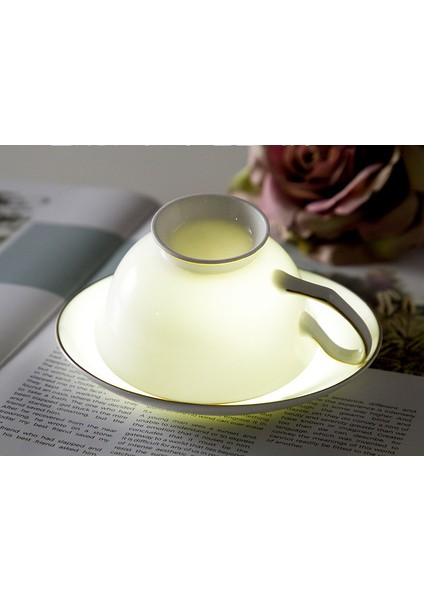 Avrupa Tarzı Modern Yaratıcı Seramik Kahve Fincanı Set Lüks Kemik Çini Öğleden Sonra Çay Kupası Beyaz Kaffeetasse Mutfak Ürünleri Bd50 | Kupa Ve Tabaklar (Yurt Dışından) fırsatları