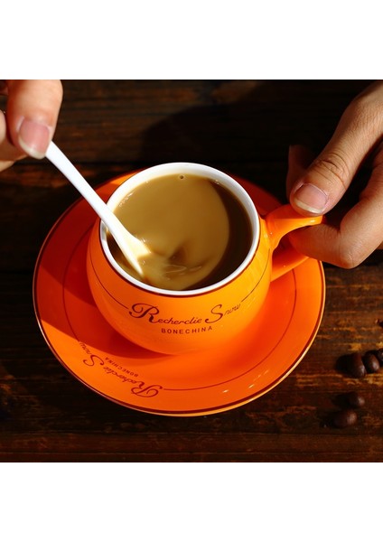 Sevimli Moda Butik Kahve Batı Tarzı Seramik Kemik Çini 1 Kaşık Setleri İle 160 Ml | Teacups (Yurt Dışından)