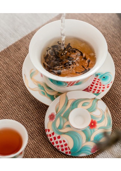 Seramik Tureen Beyaz Porselen Gaiwan Karikatür Balık Kupası Kapak Kapak Fıçı Seti Seti Çay Kase Teaset Teasware Dekor El Sanatları Hediye | Çay Tureen (Yurt Dışından) modelleri