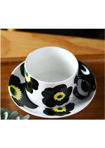 Vintage Avrupa Tarzı Kahve Fincanı Desen Latte Cam Porselen Seramik Kahve Kupalar Çay Bardağı Ve Sacer Vaso Para Cafe Teacups | Kahve Kupası Ve Tabak Setleri (Yurt Dışından) modelleri