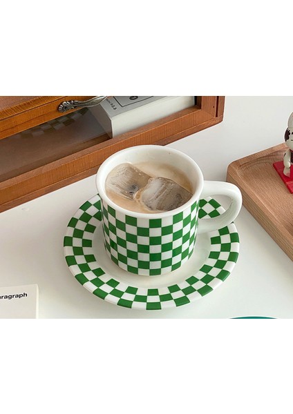 Moda Gridiron Desenli Kahve Fincanı Tabağı İle Yeşil Kahverengi Porselen Çay Bardağı Seti Nordic Mutfak Drinkware Benzersiz Doğum Günü Hediyeleri | Kupa Ve Tabaklar (Yurt Dışından)
