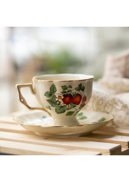 Retro Seramik Kahve Kupaları Türk Avrupa Yaratıcı Yüksek Kaliteli Öğleden Sonra Çay Büro Kupası Kullanımlık Porselen Ev Drinkware | Kahve Kupası Ve Tabak Setleri (Yurt Dışından)