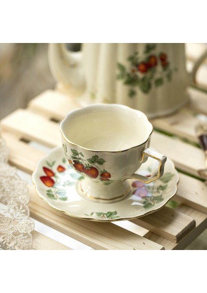 Retro Seramik Kahve Kupaları Türk Avrupa Yaratıcı Yüksek Kaliteli Öğleden Sonra Çay Büro Kupası Kullanımlık Porselen Ev Drinkware | Kahve Kupası Ve Tabak Setleri (Yurt Dışından)