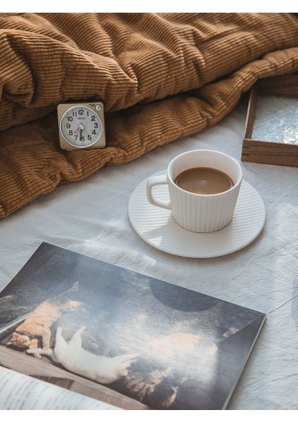 Japon Tarzı Kahve Fincanı Seramik Lüks Vintaj Öğleden Sonra Çay Turkish Eko Dostu Kupa Sacer Seyahat Tazas De Cafe Drinkware 50 | Teacup Tabak Setleri (Yurt Dışından) modelleri