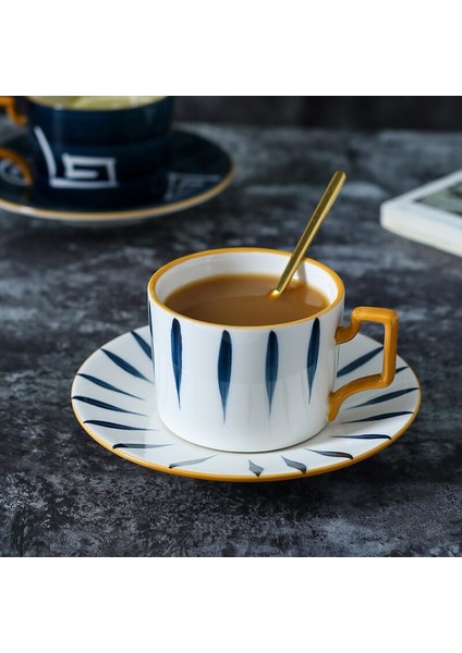 Japon Tarzı Kahve Fincanı Seramik Sevimli Porselen Lüks Çevre Dostu Öğleden Sonra Çay Kahve Kupa Seyahat Tazas De Cafe Drinkware 50 | Teacup Tabak Setleri (Yurt Dışından) fiyatları