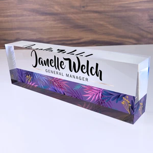 Hediye Marketi17 Ofis Masası Isim Plakası Kişiselleştirilmiş Mor Yaprak Tasarım Ofis Masa Dekoru