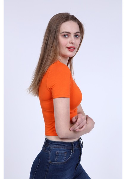 Kadın Turuncu Bisiklet Yaka Basic Crop T-Shirt modelleri