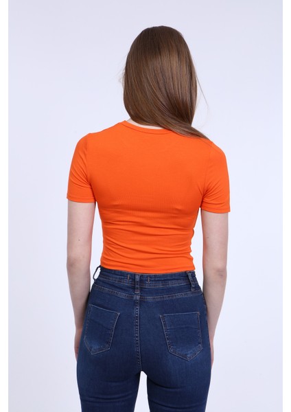 Kadın Turuncu Bisiklet Yaka Basic Crop T-Shirt fırsatları