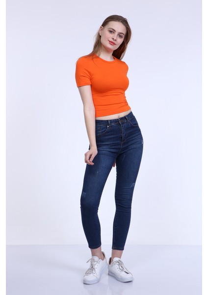 Kadın Turuncu Bisiklet Yaka Basic Crop T-Shirt indirimleri
