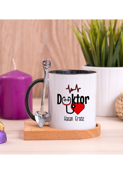 Kişiye Özel Doktor Ahşap Altlıklı Kaşıklı Siyah Kupa Bardak