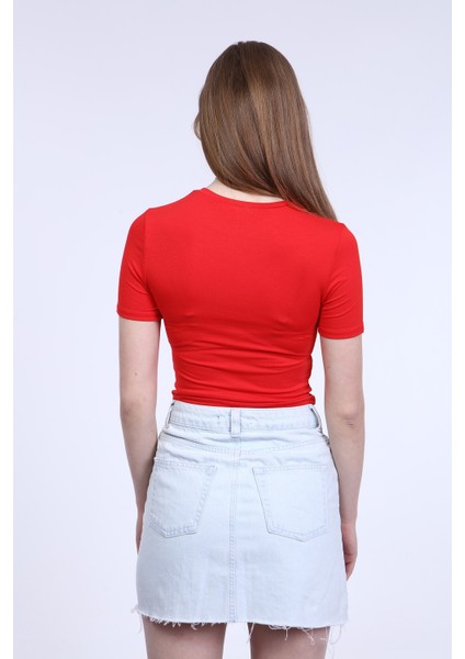 Kadın Kırmızı Bisiklet Yaka Basic Crop T-Shirt