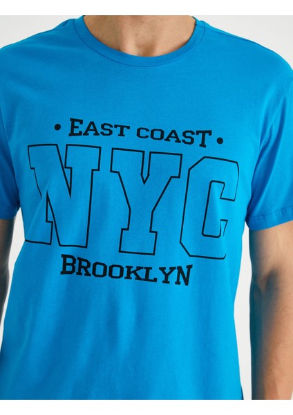 Brooklyn Baskılı Standart Fit Tişört