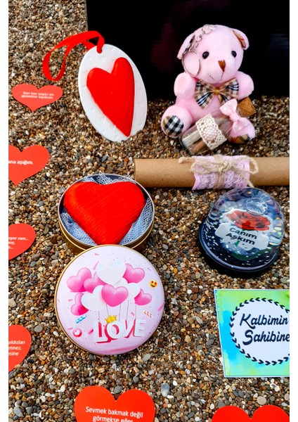 Sevgiliye Romantik Kutuda Hediye Doğumgünü Yıldönümü Sürpriz Hediye Sepeti 1PINK7SS9