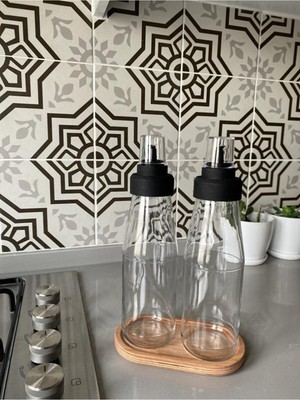 Bayev 3 Parça Cam Yağlık Seti Büyük Boy Akıllı Ahşap Standlı 720 ml Damlatmaz Özellikli
