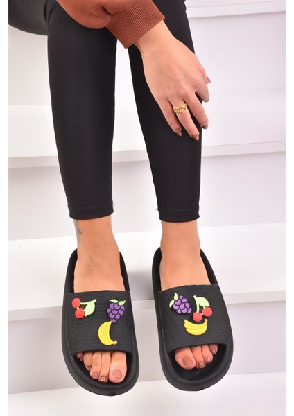 Kadın Meyveli Terlik