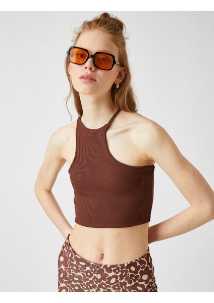 Halter Asimetrik Yaka Crop Atlet