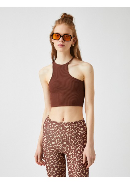 Halter Asimetrik Yaka Crop Atlet