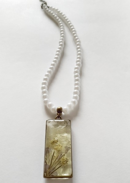 El Yapımı Özel Tasarım Reçine Kadın Kolye modelleri