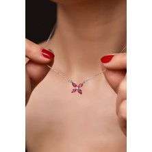 Papatya Silver 925 Ayar Gümüş Rodyum Kaplama Fuşya Zirkon Taşlı Plumeria Kolye