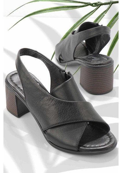 Siyah Leather Kadın Klasik Topuklu Ayakkabı K055864528