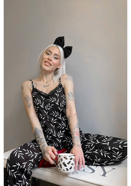 Siyah Zeytin Dalı Dantelli Ip Askılı Örme Kadın Pijama Takımı fiyatları