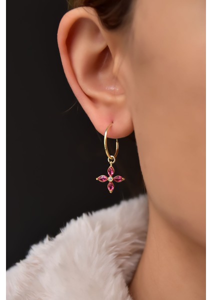 925 Ayar Gümüş Gold Kaplama Pembe Zirkon Taşlı Plumeria Halka Küpe fiyatları
