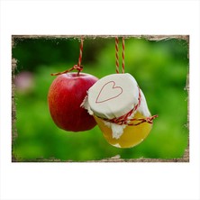 Cakasepetim Ahşap Tablo Kırmızı Elma Ve Püre
