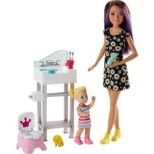 Barbie Bebek Bakıcılığı Oyun Seti FHY97-FJB01