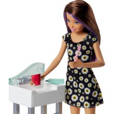 Barbie Bebek Bakıcılığı Oyun Seti FHY97-FJB01