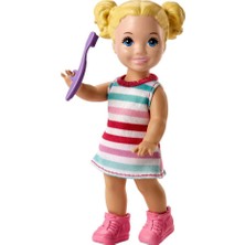 Barbie Bebek Bakıcılığı Oyun Seti FHY97-FJB01