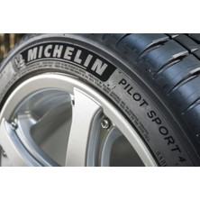 Michelin 295/30 R21 102Y XL Pilot Sport 4S Oto Yaz Lastiği ( Üretim Yılı: 2023 )