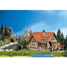 Faller 130270 1/87 Kırsal Yörelere Özgü Ahşap Ev Aket