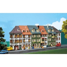 Faller 130430 1/87 Tek Cepheli 6 Bitişik Apartman Ake