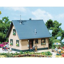 Faller 130223 1/87 Tek Aile İçin Ev