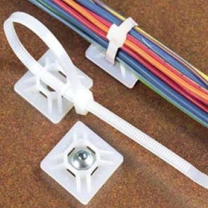 Yapışkanlı Kroşe 28*28Mm Sgs4541 (1 Paket)