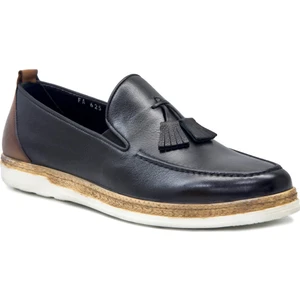 8Y 625 Siyah Casual