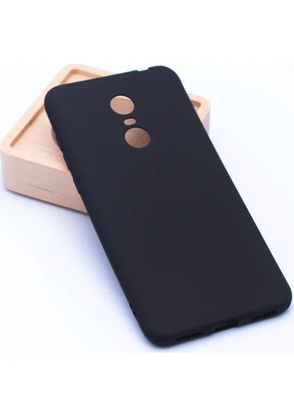 Case 4U Xiaomi Redmi 5 Plus Kılıf Klasik Mat Renkli Yumuşak Premier Silikon Siyah