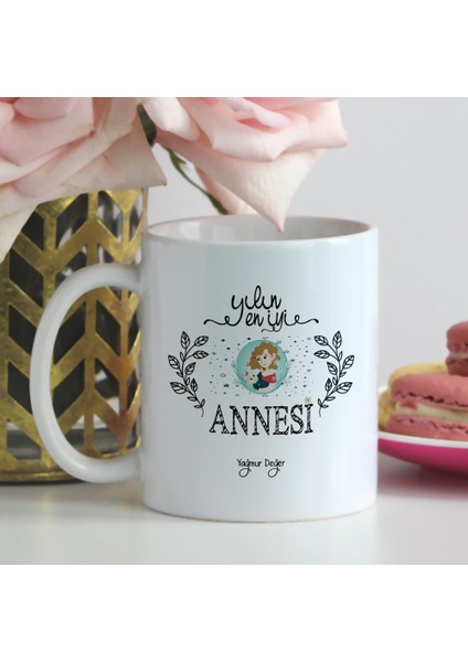 Kişiye Özel Yılın En İyi Annesi Beyaz Kupa Bardak - 1