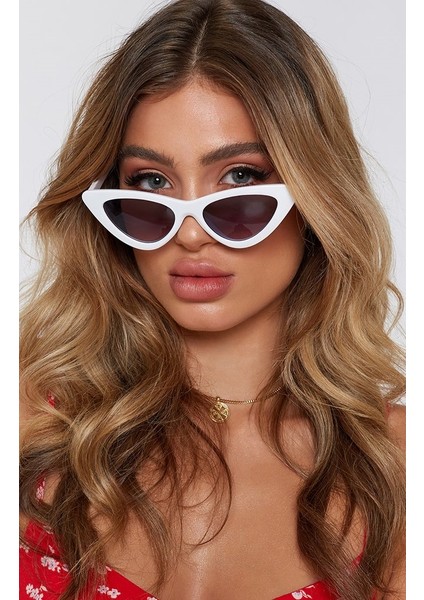 Retro Üçgen Cat-Eye Siyah Camlı Bayan Güneş Gözlüğü Beyaz fiyatları