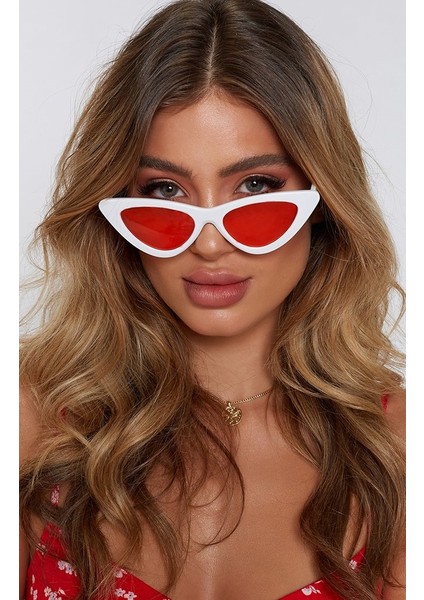 Retro Üçgen Cat-Eye Kırmızı Camlı Bayan Güneş Gözlüğü Beyaz fiyatları