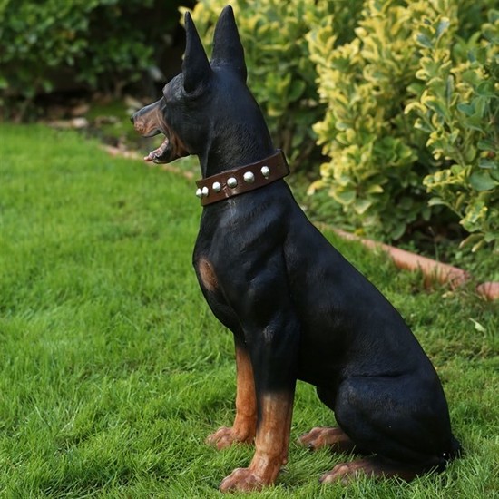 Garden Store Dekoratif Doberman Köpek Heykeli Fiyatı