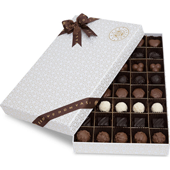 Beyaz Premium Karışık Çikolata Kutusu Orta Boy 525g Fiyatı