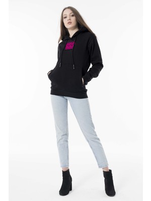 Phinzy Squid Game Crew Göğüs Baskılı Kadın Siyah Slim Fit Regular Sweatshirt