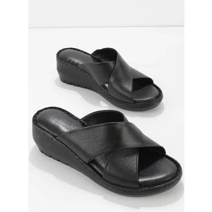 Siyah Leather Kadın Terlik K045290601