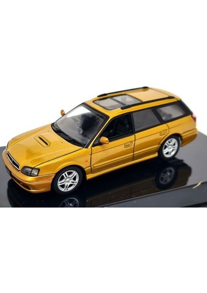 Subaru Legacy 1:43 Model Araba