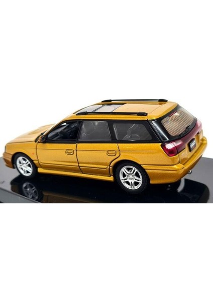 Subaru Legacy 1:43 Model Araba