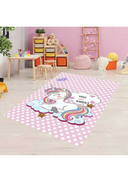 Unicorn Desenli Dijital Baskı Yıkanabilir Kaymaz Taban Çocuk Odası Halısı