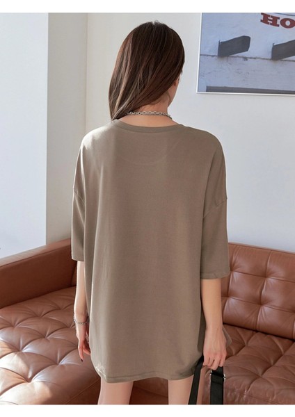Kadın Oversize Kahverengi Wordless Baskılı T-Shirt fiyatları